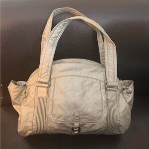 Kipling Katie Light Gray/gold metallic Quilted-Style Shoulder Bag